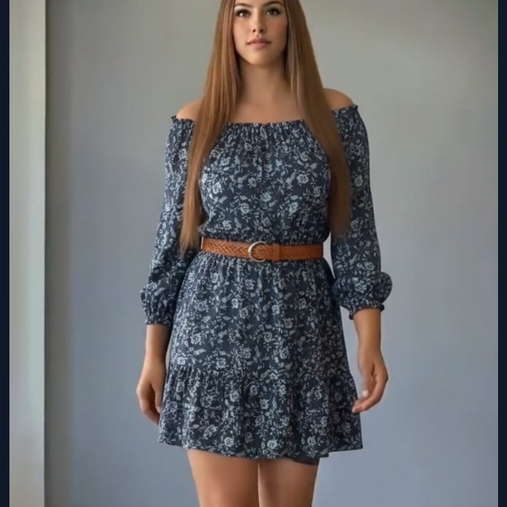 Liberty Love Smocked Bodice Long Sleeve dress 👗❤️